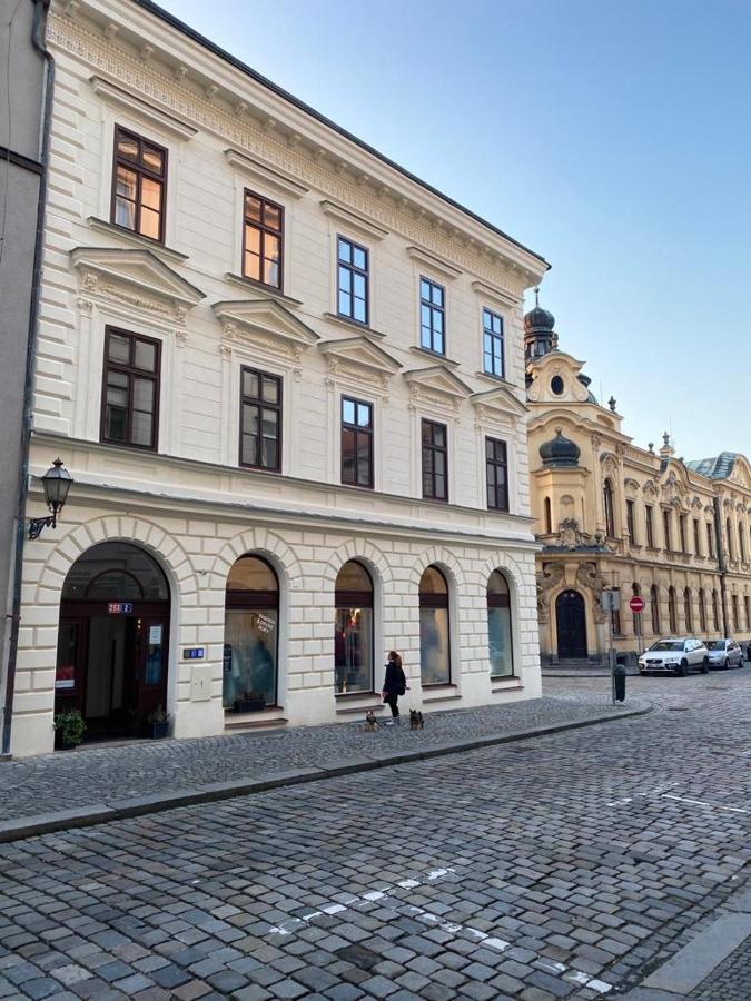 Hradec KrálovéKlicperovo 3Kkアパートメント エクステリア 写真